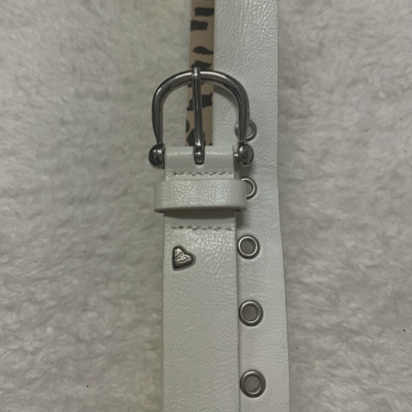 New Betsey Johnson Belt - Picture 2 of 6